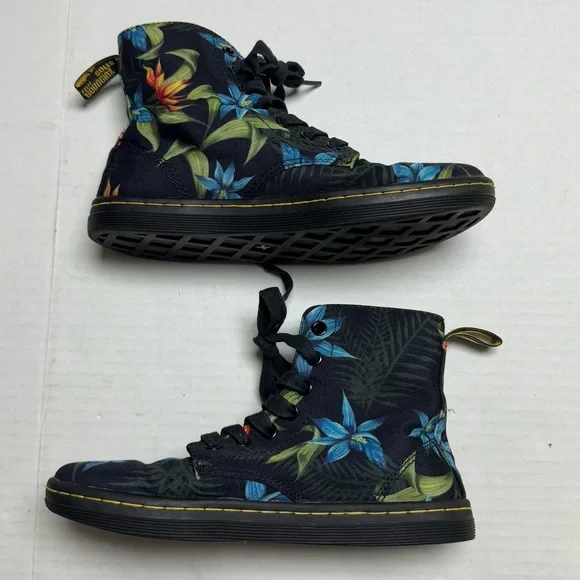 Dr. Martens Hackney Lace Up Canvas Boots In Black Hawaiian Floral Print Size: 6 - Picture 3 of 10